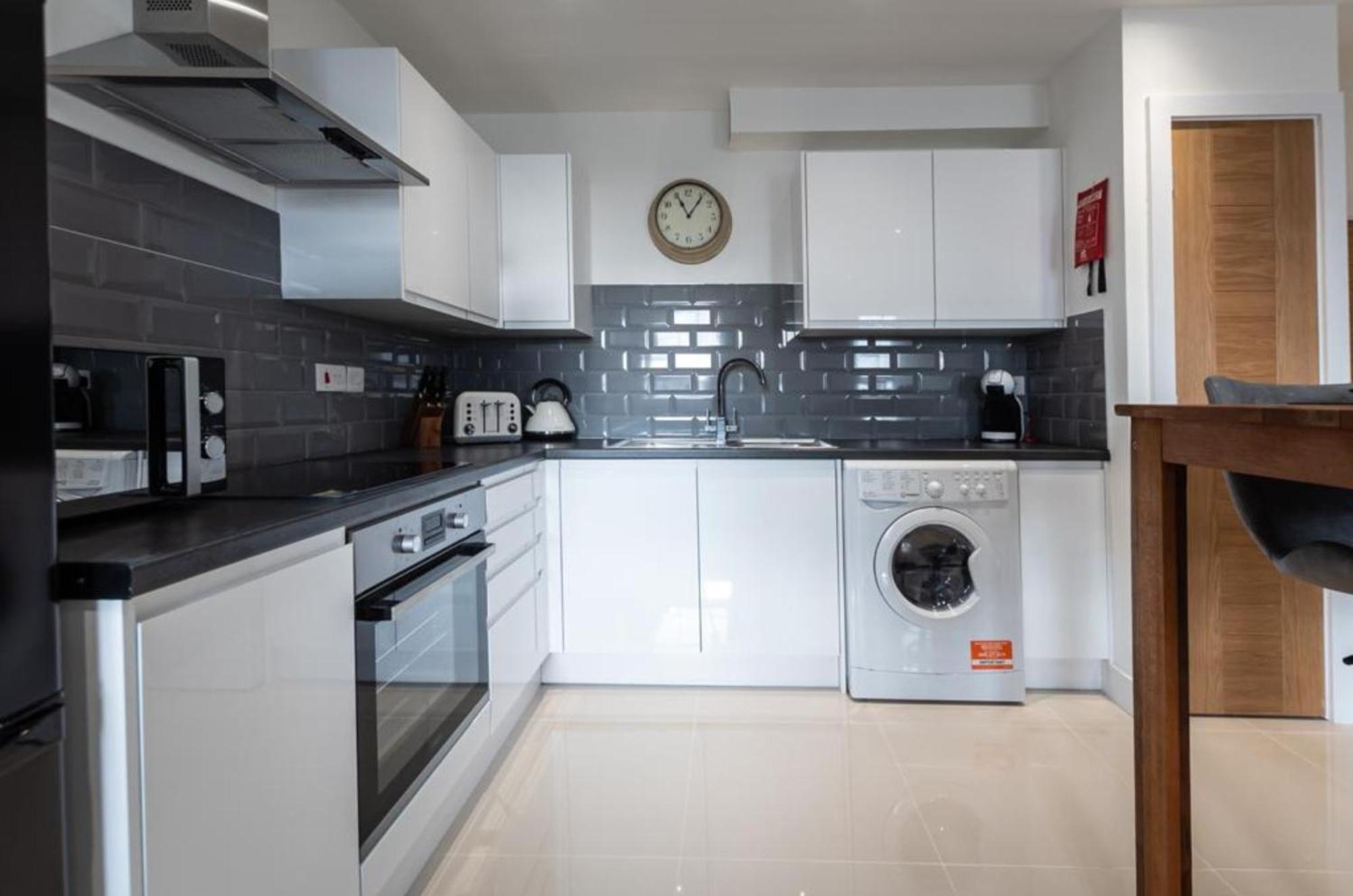 Relaxing Atlantic Mansions By Smart Apartments Short Lets & Serviced Accommodation Apartment Southampton With Free Wifi Exteriér fotografie